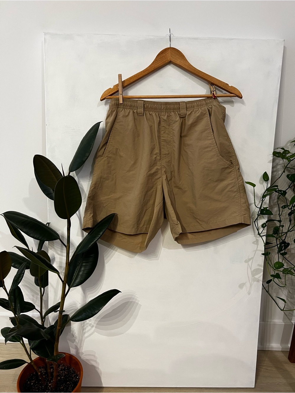 Columbia Khaki Hiking Shorts